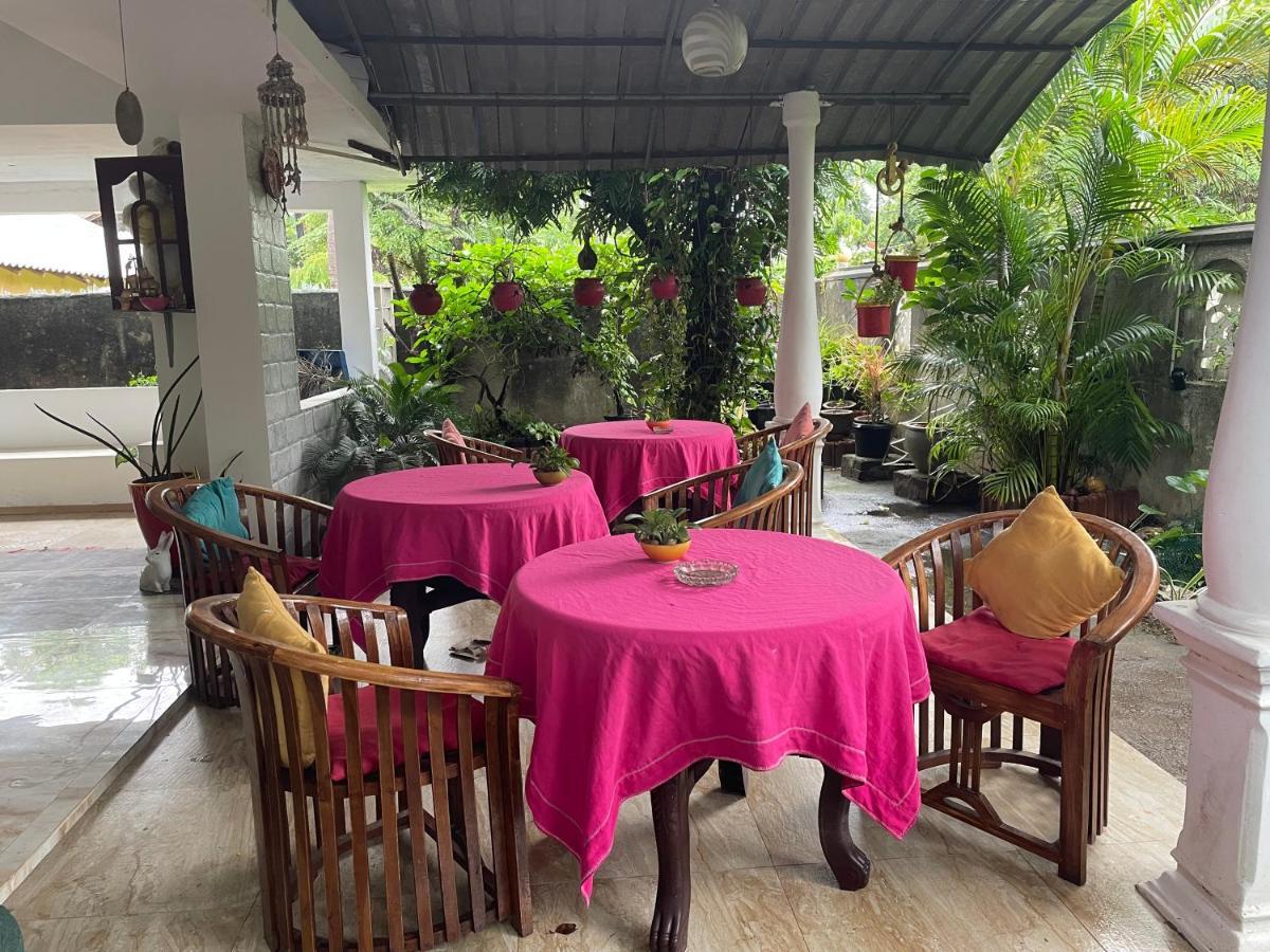 Rock Cascade Tourist Home & Cookery School Polonnaruwa Esterno foto