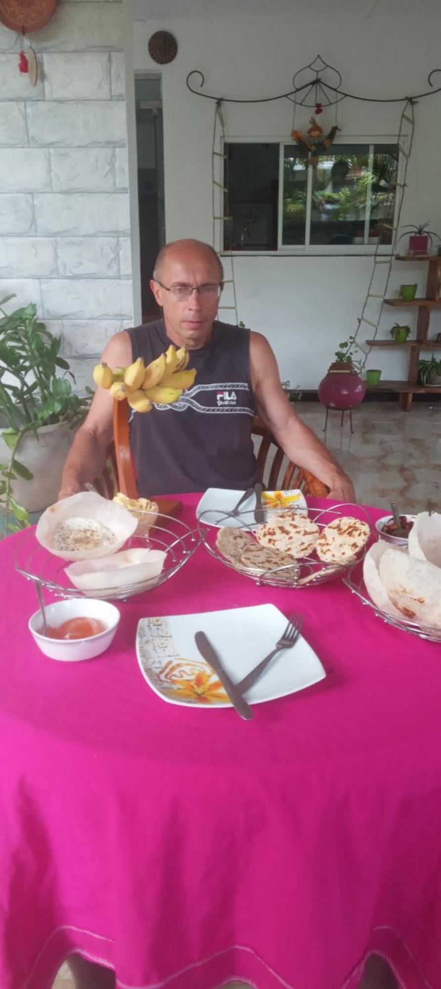 Rock Cascade Tourist Home & Cookery School Polonnaruwa Esterno foto